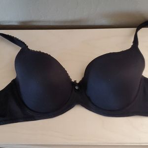 VS Body By Victoria lined Demi 36C black